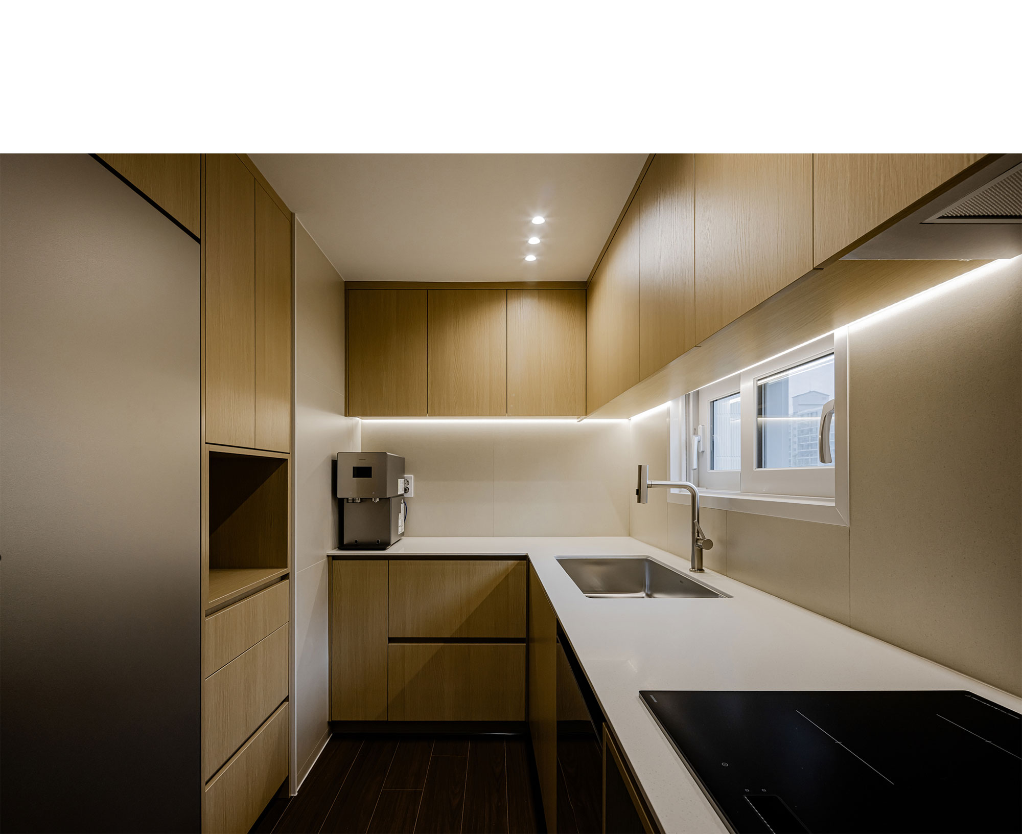 /user/z/zdinterior/editor/2606/24f2a522e47f0cbb8c3eb0772e96332e_1782107605_0966.jpg 이미지크게보기